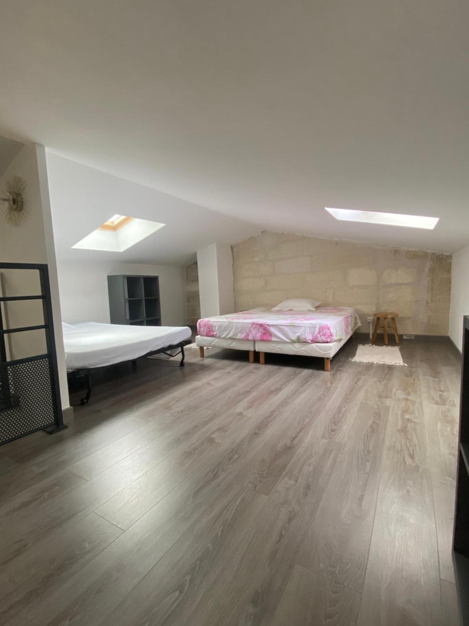 Loft Spacieux Au Coeur Des Remparts D'Aigues-Mortes Ngoại thất bức ảnh